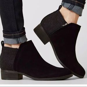 TOMS Deia Leather Ankle Boot (New)